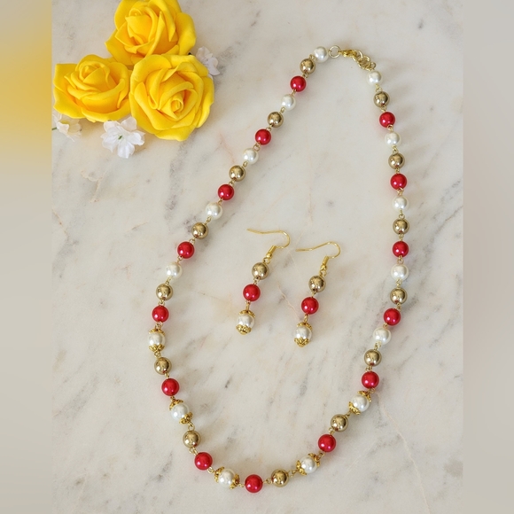 Red/Gold Beaded Mala Necklace Set - Picture 2 of 3